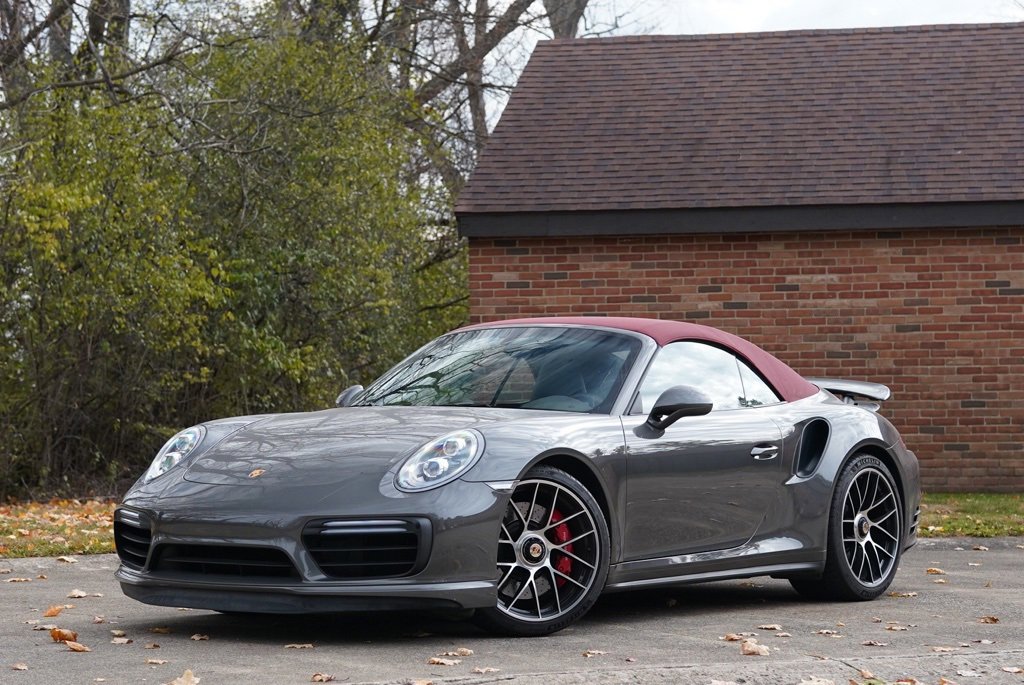 Used 2019 Porsche 911 Turbo image 10