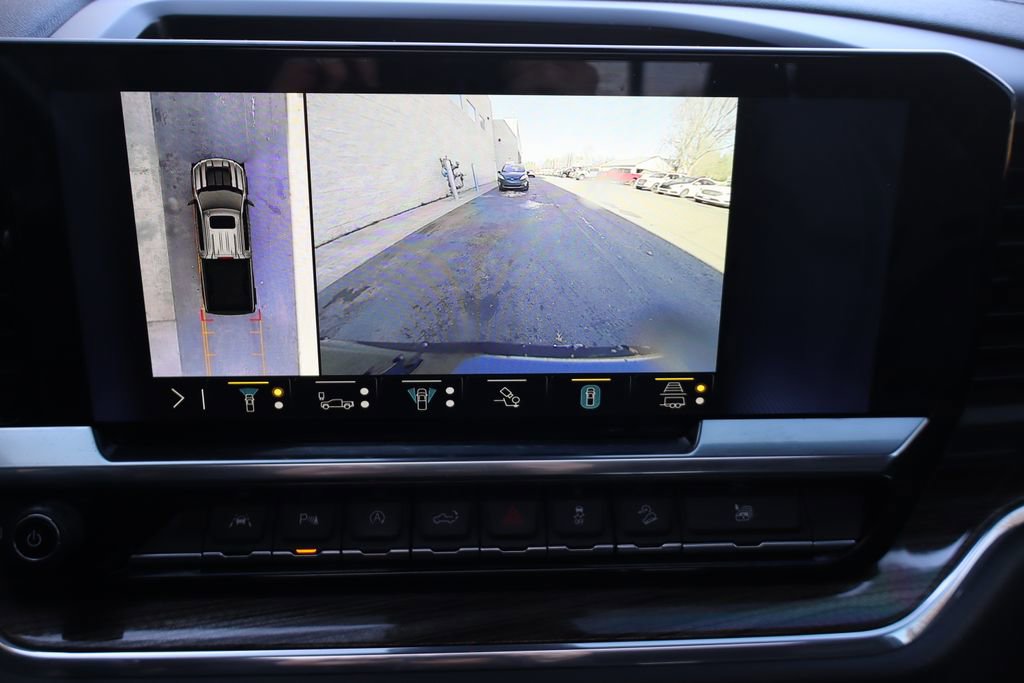 Used 2023 Chevrolet Silverado 1500 LT Trail Boss w/ LT Trail Boss Premium Package image 9