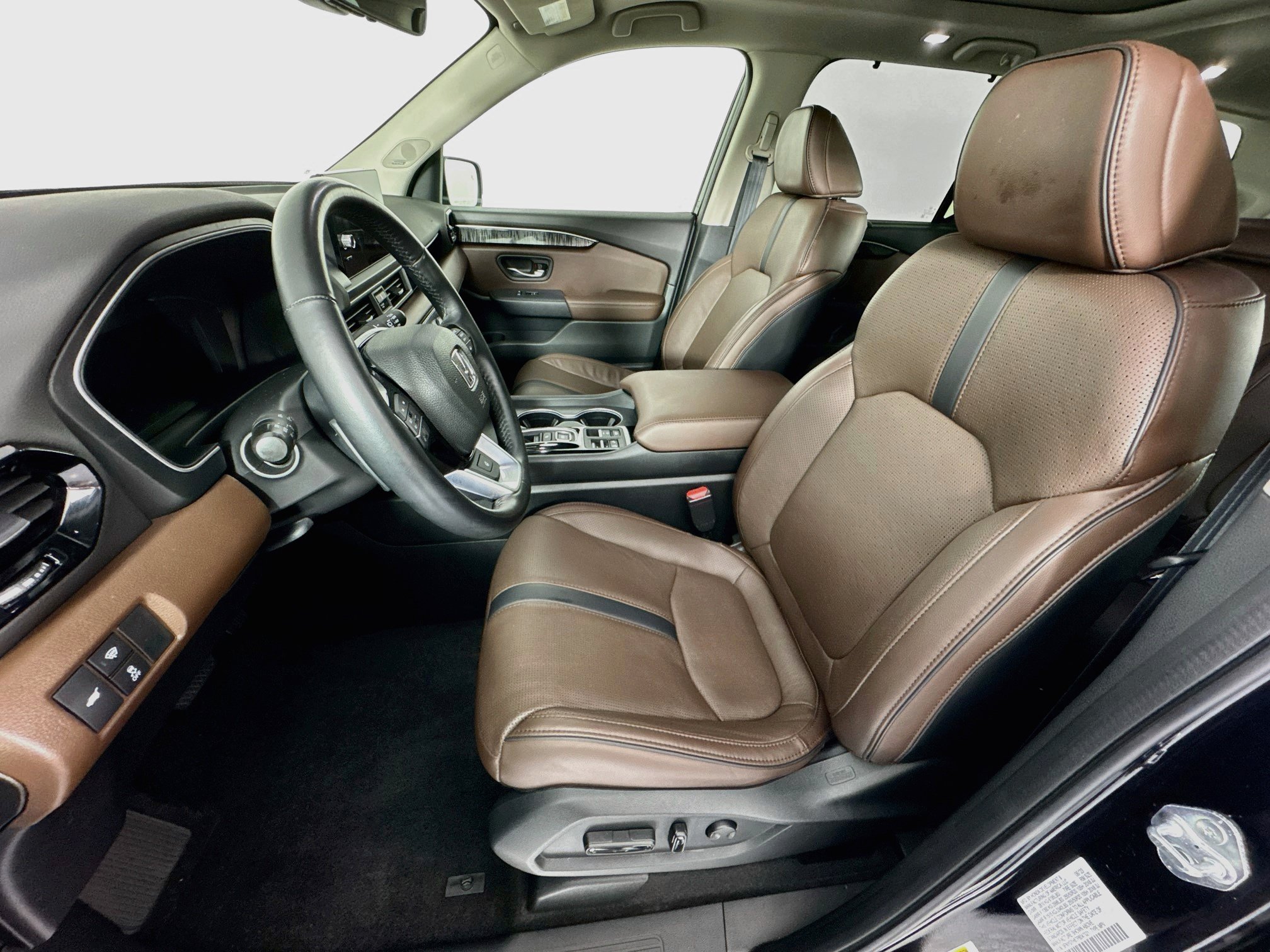 Certified 2023 Honda Pilot Elite image 22