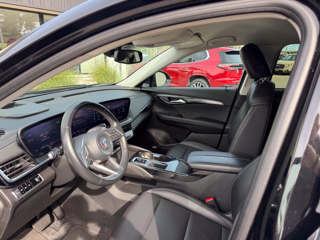 Certified 2024 Buick Envision Preferred AWD/4WD image 17