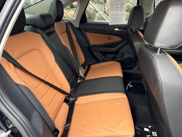 Used 2024 Volkswagen Jetta SEL image 11