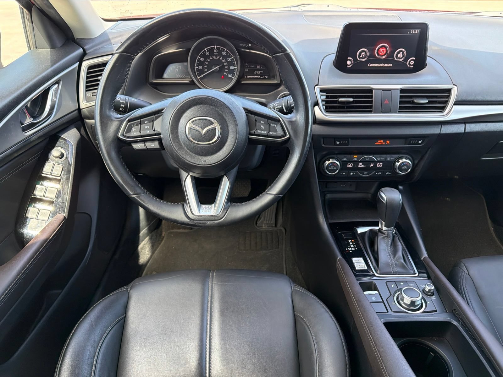 Used 2018 MAZDA MAZDA3 Touring FWD image 18