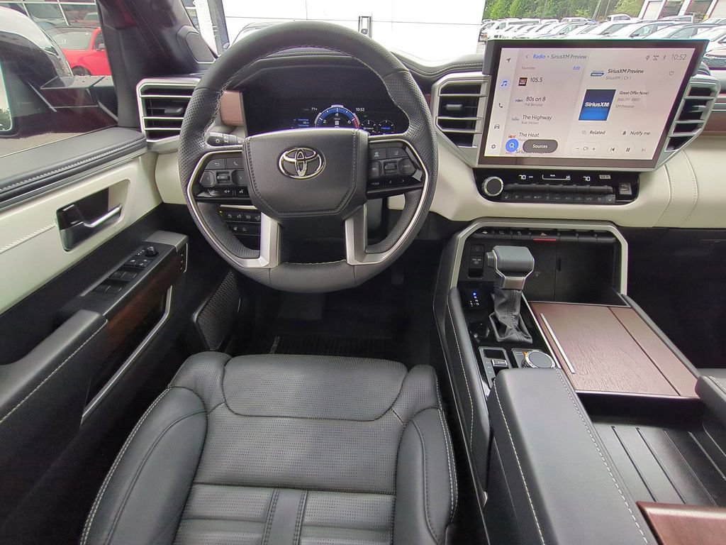 Used 2025 Toyota Sequoia Capstone AWD/4WD image 19