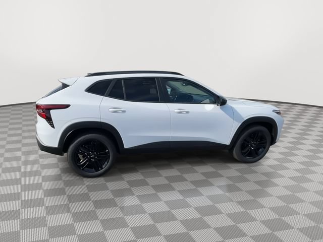 New 2026 Chevrolet Trax ACTIV w/ Sunroof Package FWD image 9