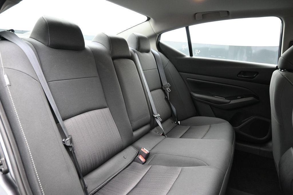 Certified 2023 Nissan Altima 2.5 SV w/ SV Premium Package AWD/4WD image 28