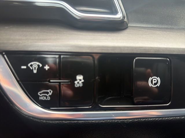 Certified 2023 Kia Sportage X-Line w/ X-Line Premium Package image 18