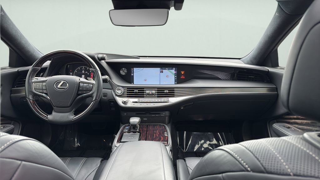 Used 2018 Lexus LS 500 AWD w/ Luxury Package image 13