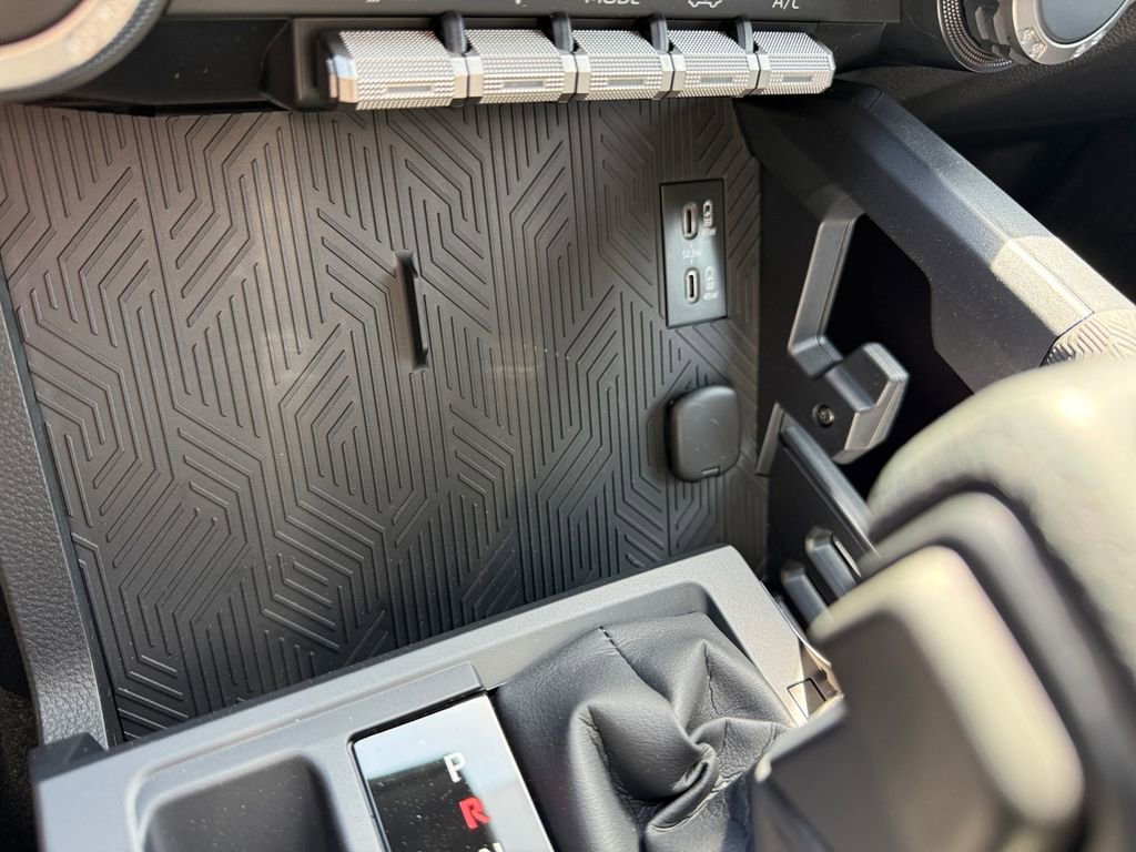 Used 2026 Toyota Tacoma SR5 image 39