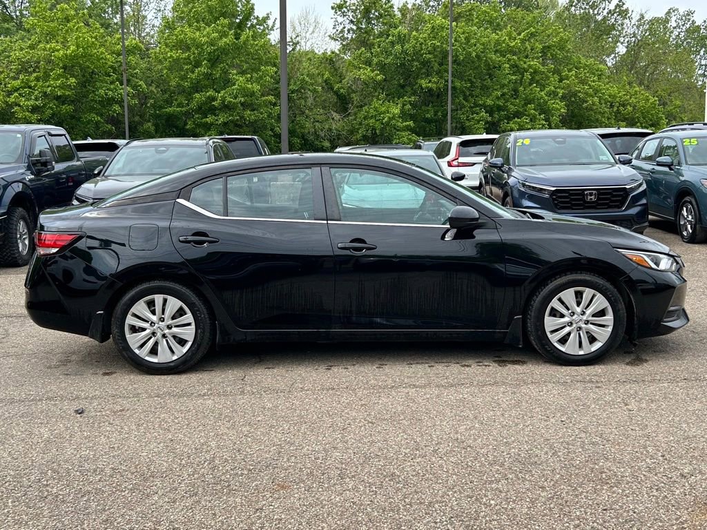 Used 2022 Nissan Sentra S FWD image 3