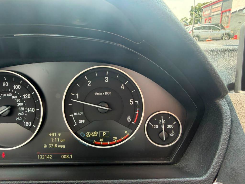 Used 2014 BMW 328d xDrive Sedan AWD/4WD image 21