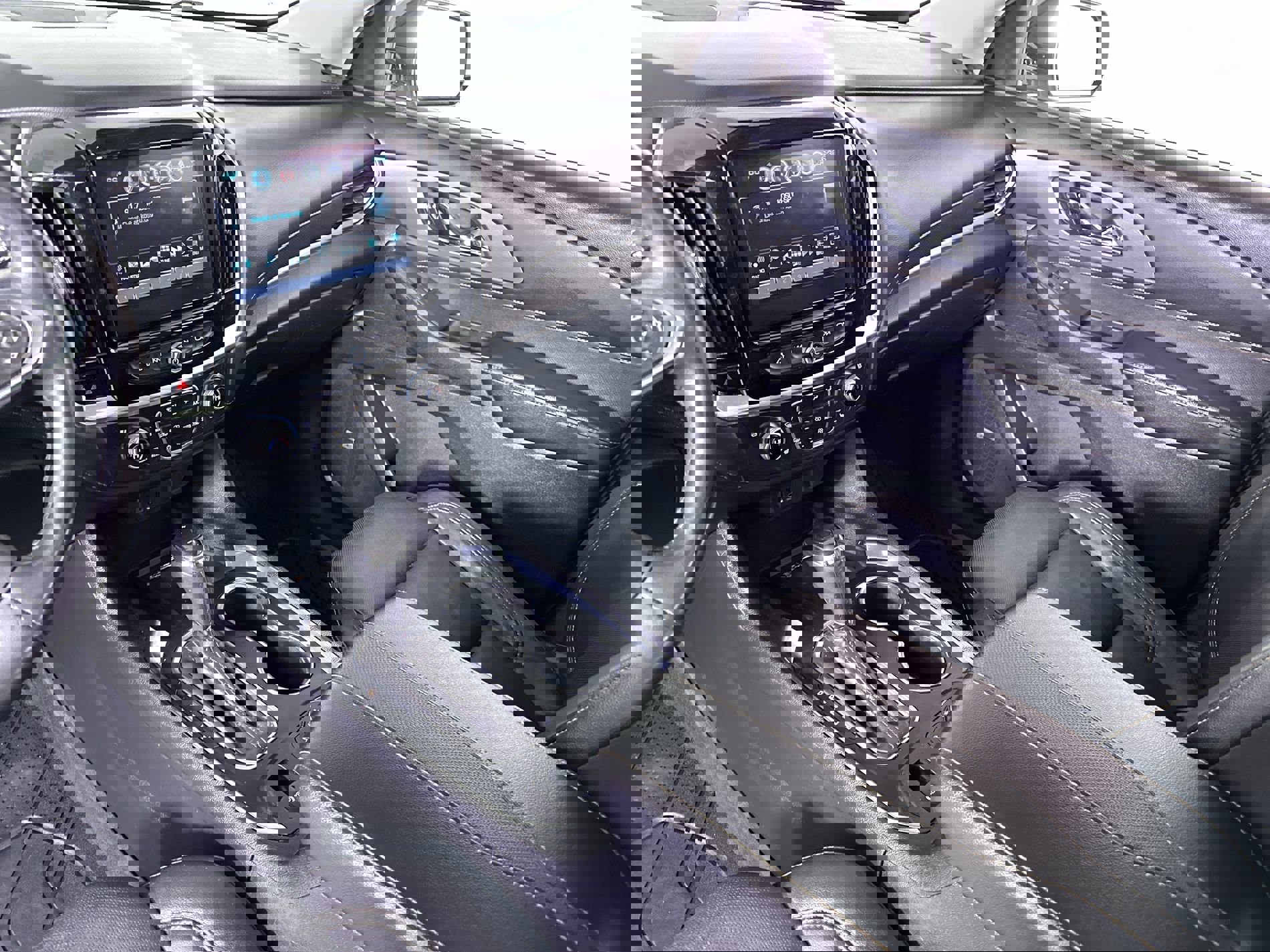 Used 2018 Chevrolet Traverse Premier w/ Redline Edition image 72