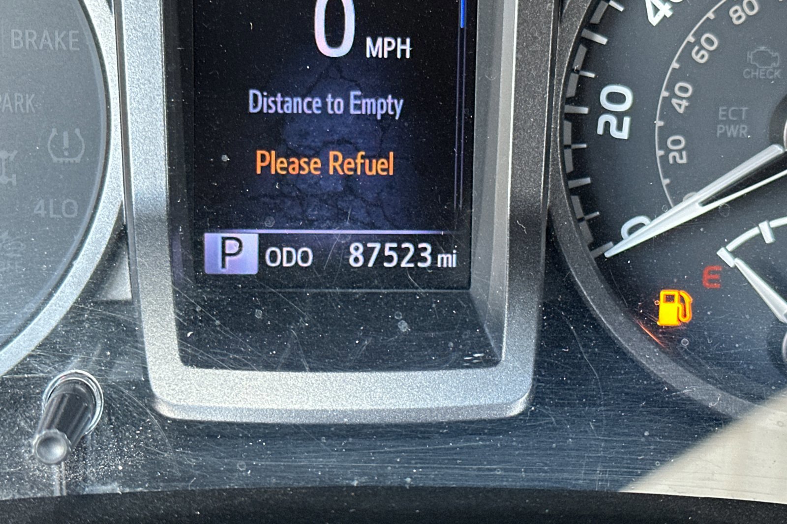 Used 2019 Toyota Tacoma TRD Sport w/ Technology Package AWD/4WD image 24