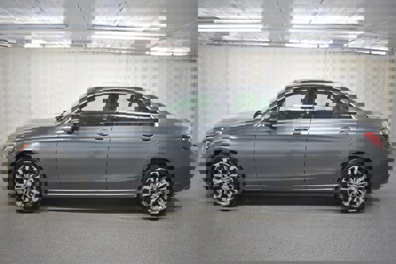 Used 2017 Mercedes-Benz C 300 4MATIC Sedan w/ Premium 2 Package image 4