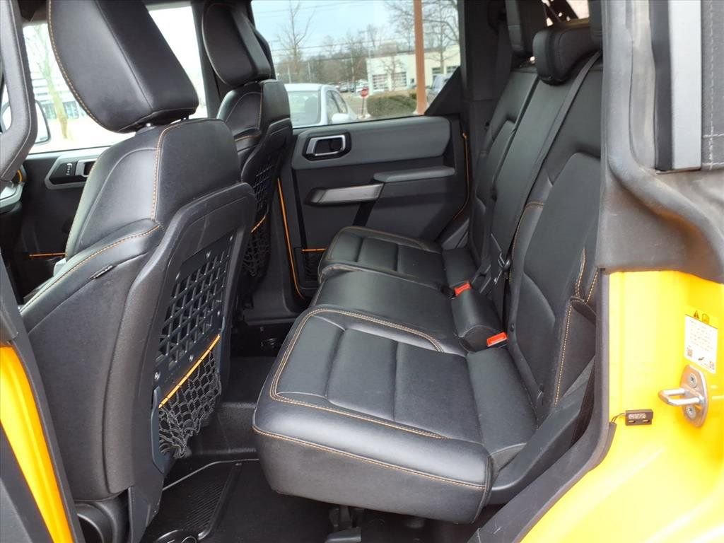 Used 2021 Ford Bronco Badlands image 12