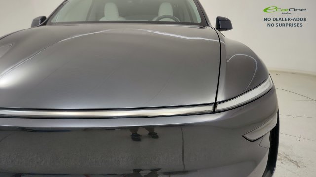 Used 2026 Tesla Model Y AWD image 23