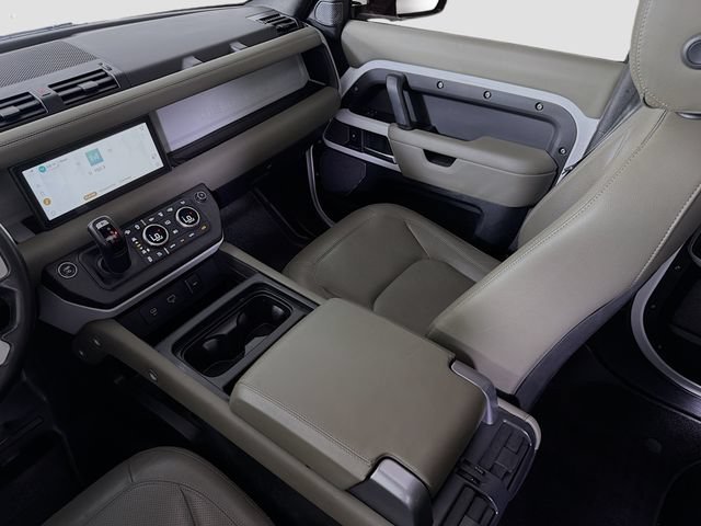 Used 2024 Land Rover Defender 110 S AWD/4WD image 25