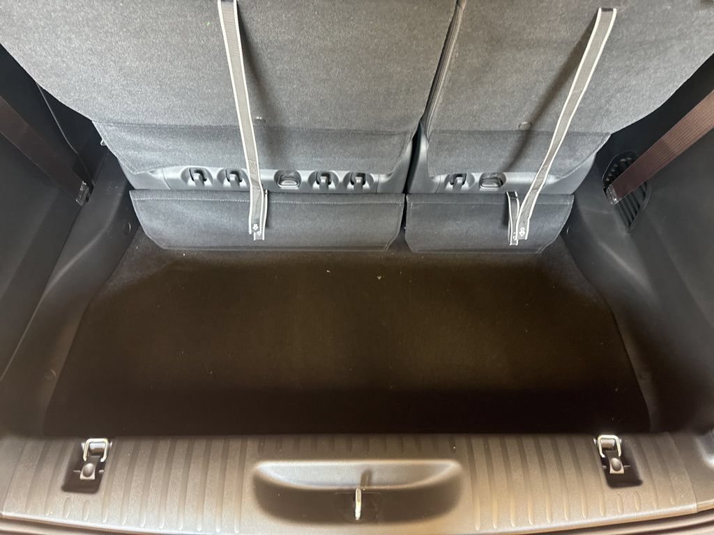 New 2026 Chrysler Pacifica Select FWD image 53