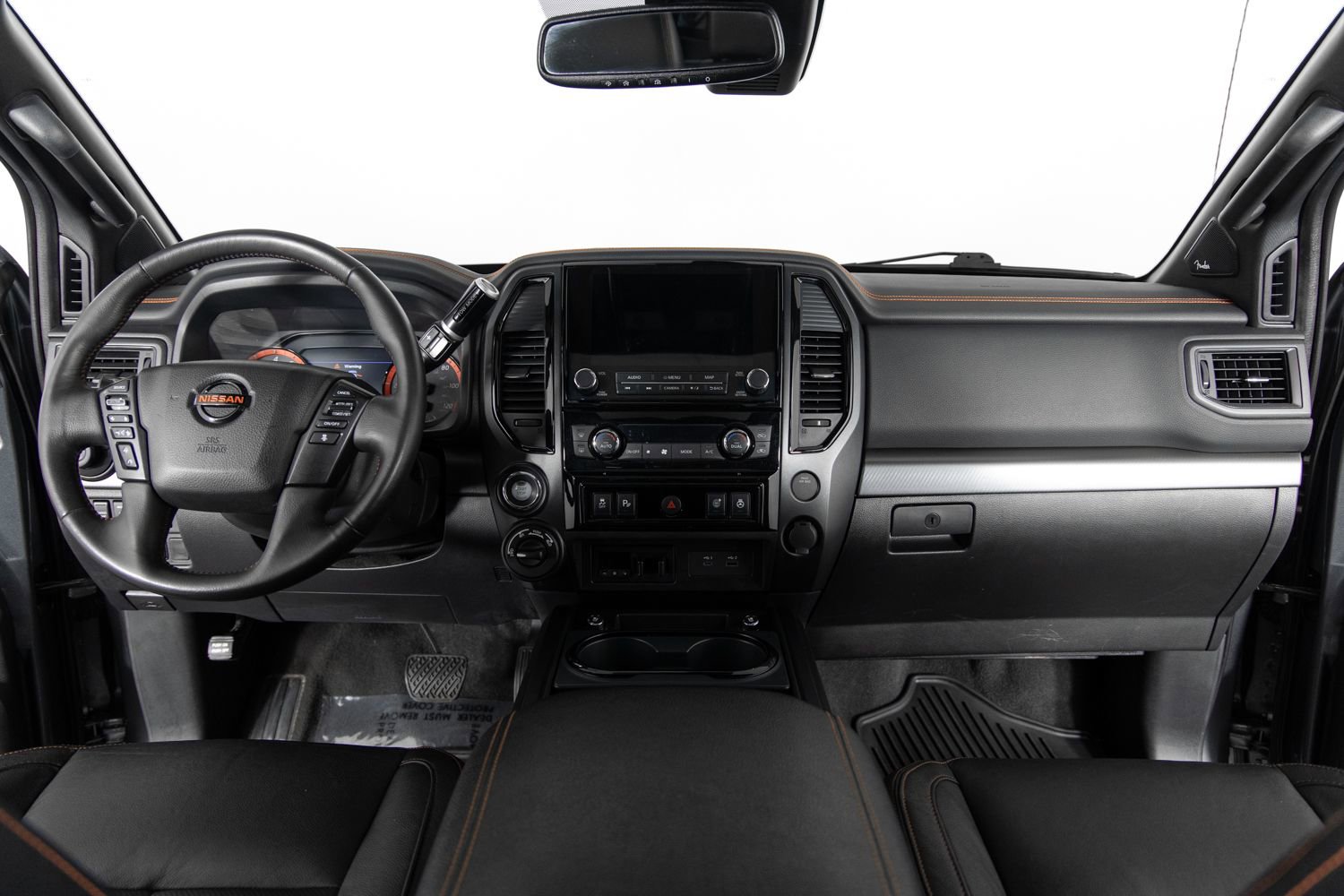 Used 2021 Nissan Titan PRO-4X w/ Pro-4x Convenience Package image 28