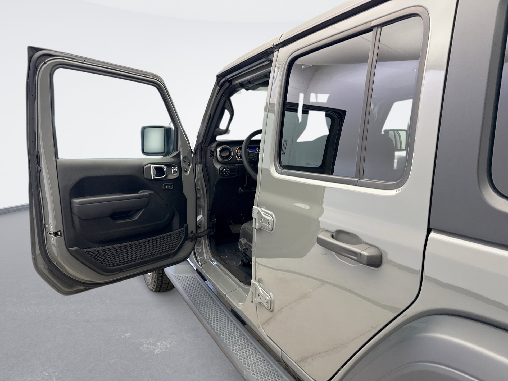 Used 2023 Jeep Wrangler Unlimited Sport image 9