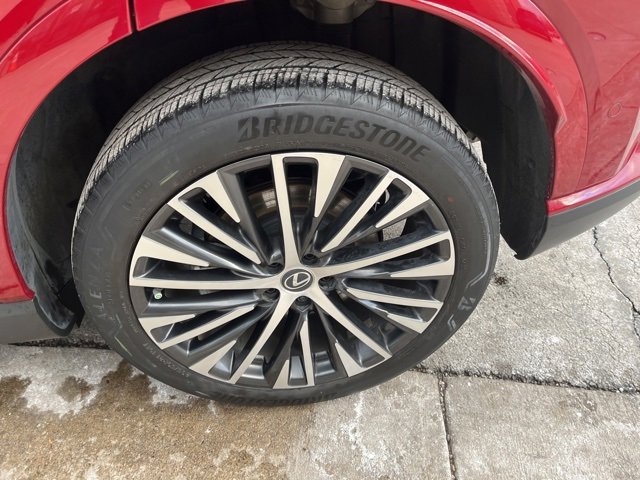 Used 2024 Lexus RX 350 Premium Plus w/ Convenience Package image 28