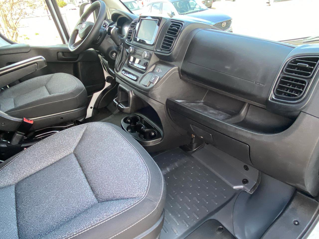 Used 2025 RAM ProMaster 2500 w/ U-Haul Equipment Group FWD image 20