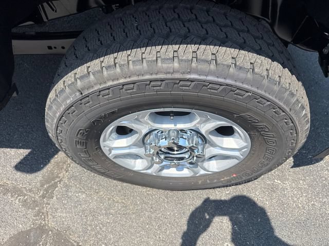 New 2026 Ford F250 XLT w/ FX4 Off-Road Package AWD/4WD image 15
