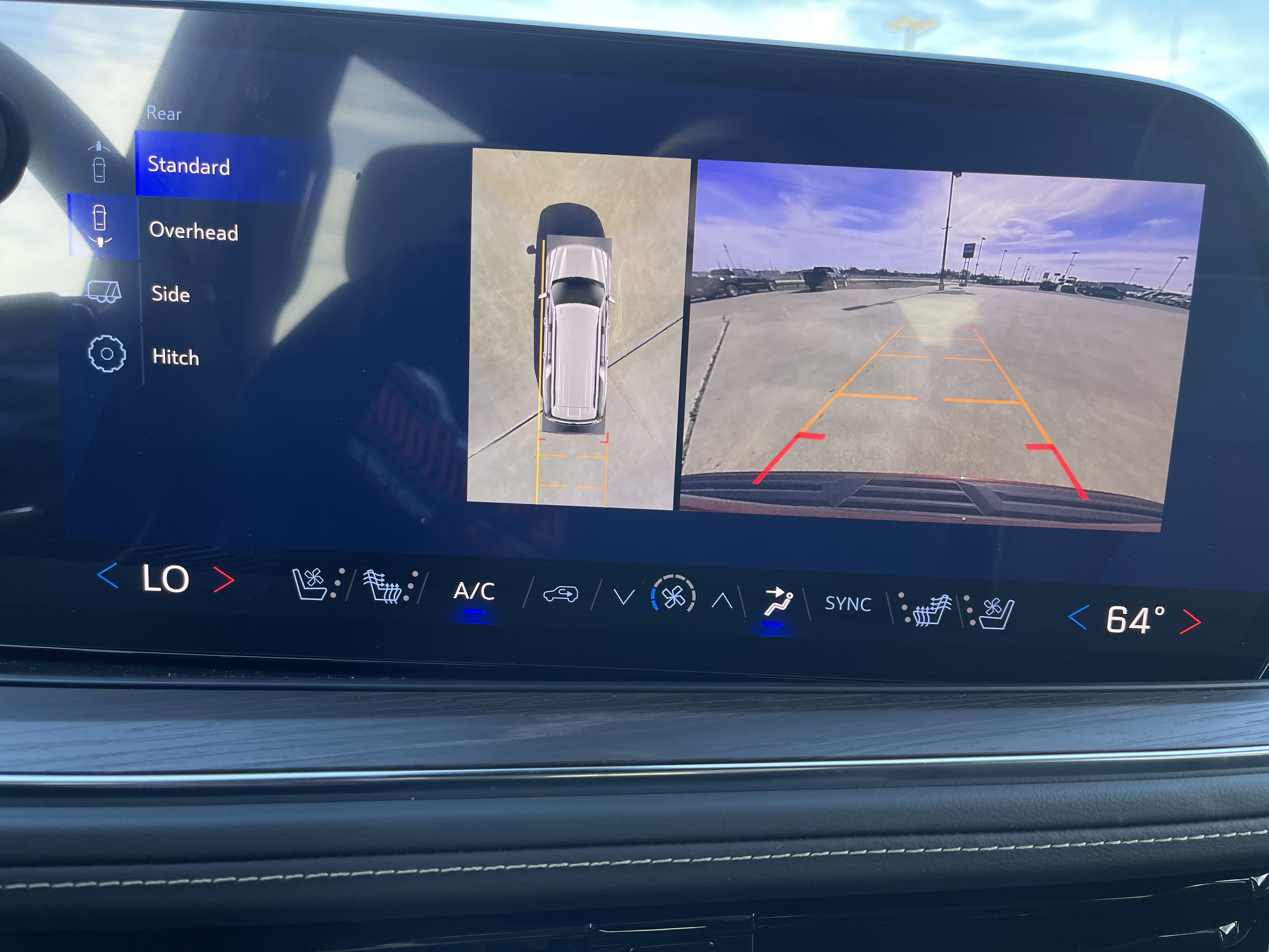 New 2026 Chevrolet Suburban Premier image 28