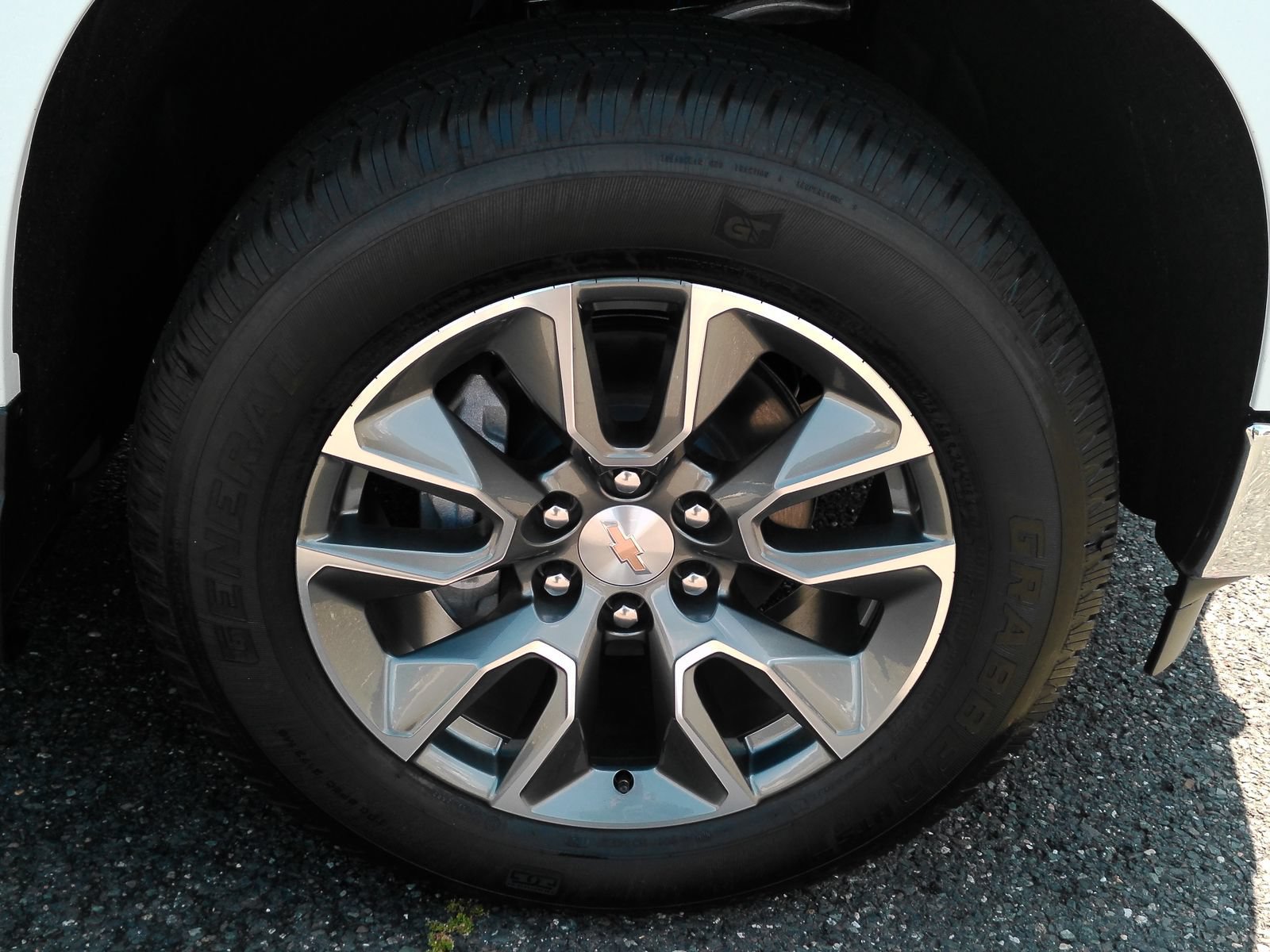 Certified 2026 Chevrolet Silverado 1500 LT AWD/4WD image 31