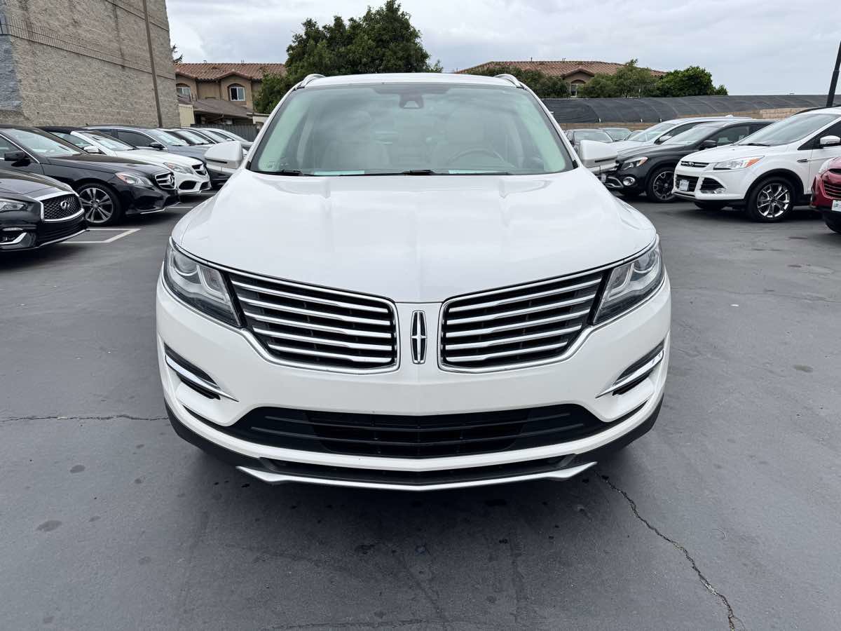 Used 2017 Lincoln MKC Reserve w/ Lincoln MKC Climate Package FWD image 10