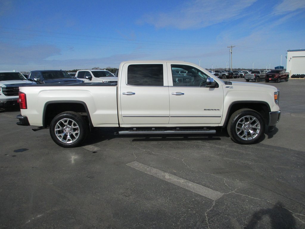 Used 2015 GMC Sierra 1500 SLT w/ SLT Crew Cab Value Package image 2
