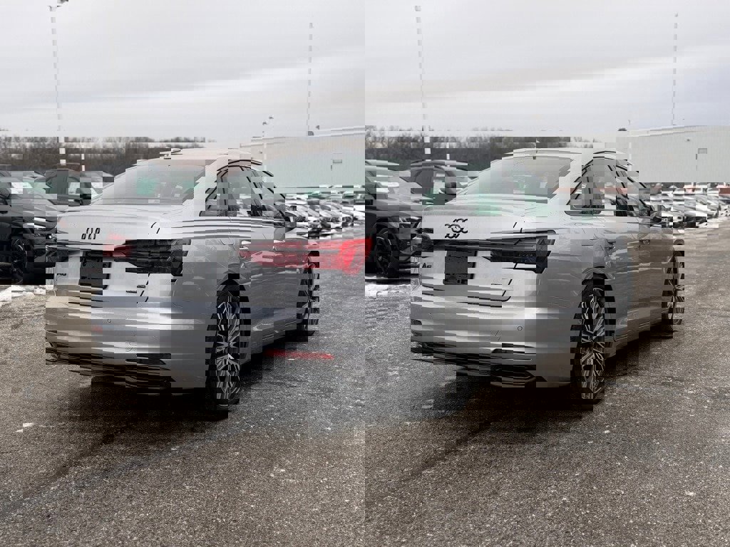 Used 2022 Audi A6 Premium Plus image 6