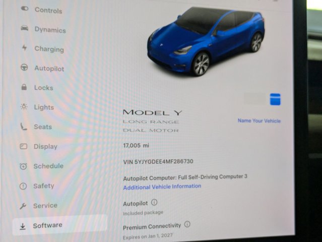 Used 2021 Tesla Model Y Long Range image 13