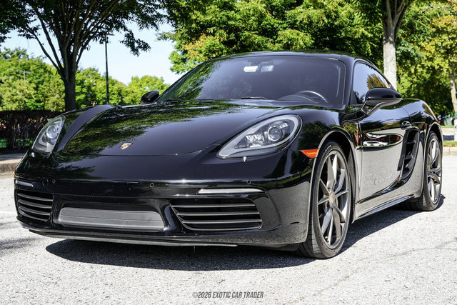 Used 2017 Porsche 718 Cayman RWD image 14