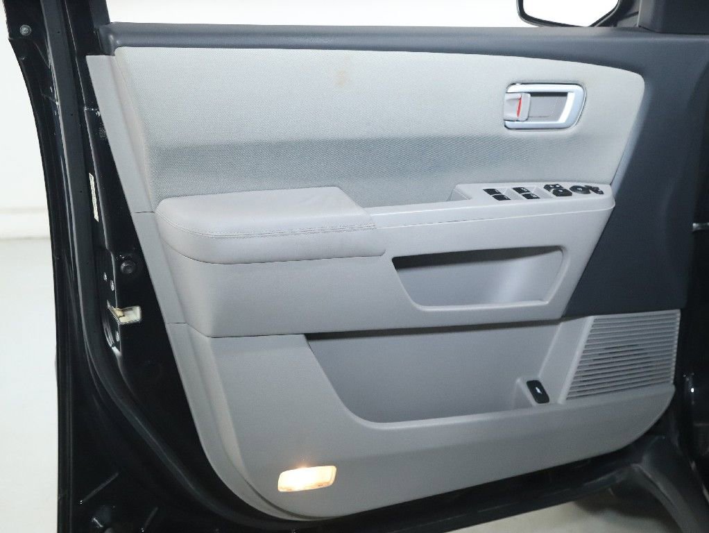 Used 2015 Honda Pilot LX image 15