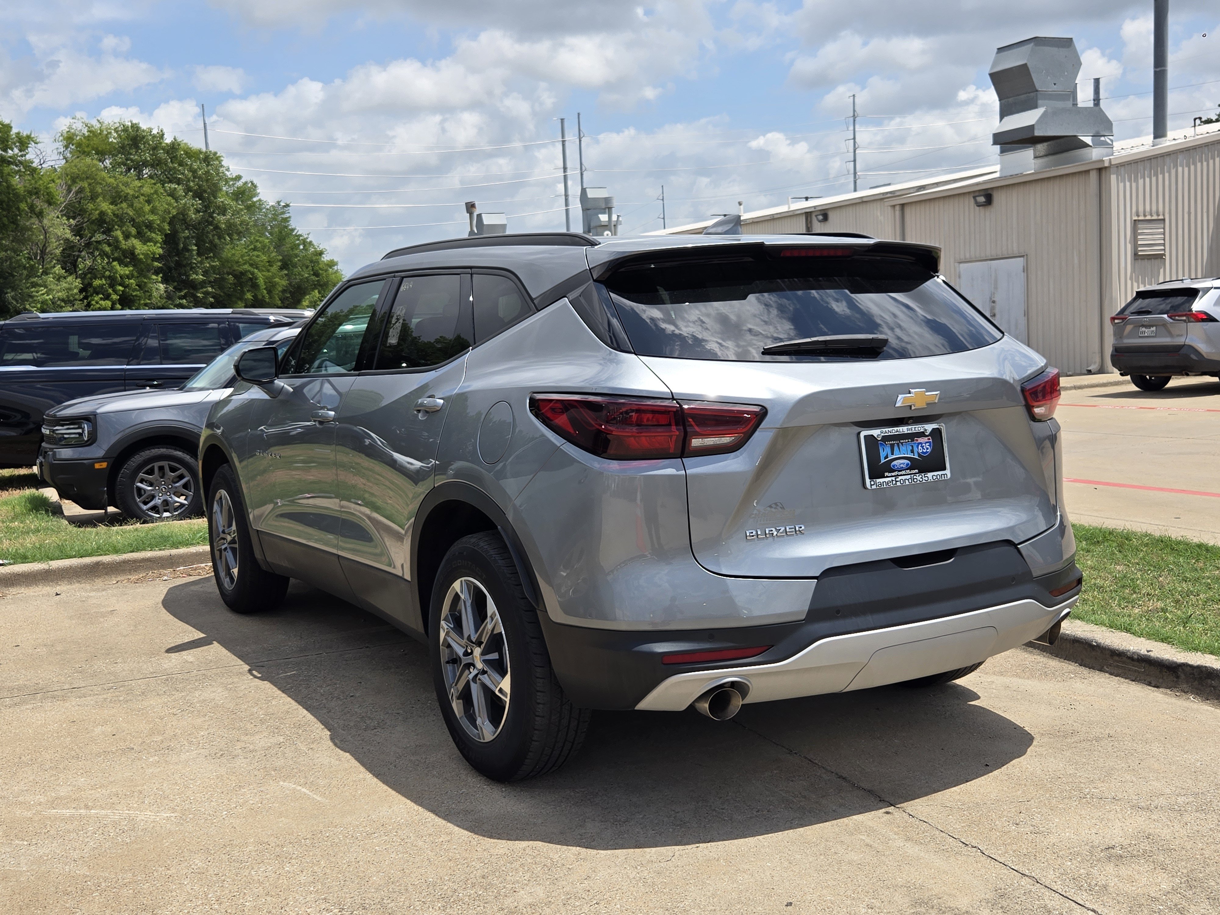 Used 2024 Chevrolet Blazer LT w/ Convenience Package FWD image 6