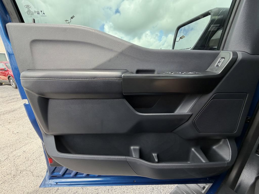 Used 2025 Ford F150 STX w/ Equipment Group 200A RWD image 21