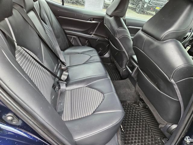 Used 2022 Toyota Camry SE image 16
