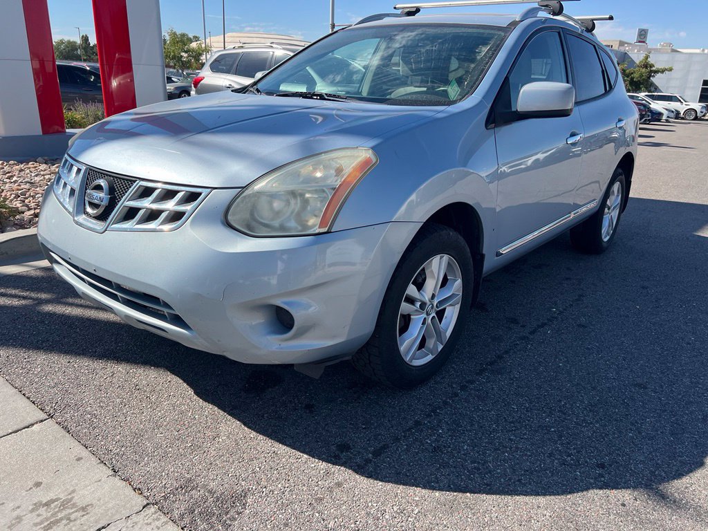 Used 2012 Nissan Rogue SV w/ Premium Pkg FWD image 3