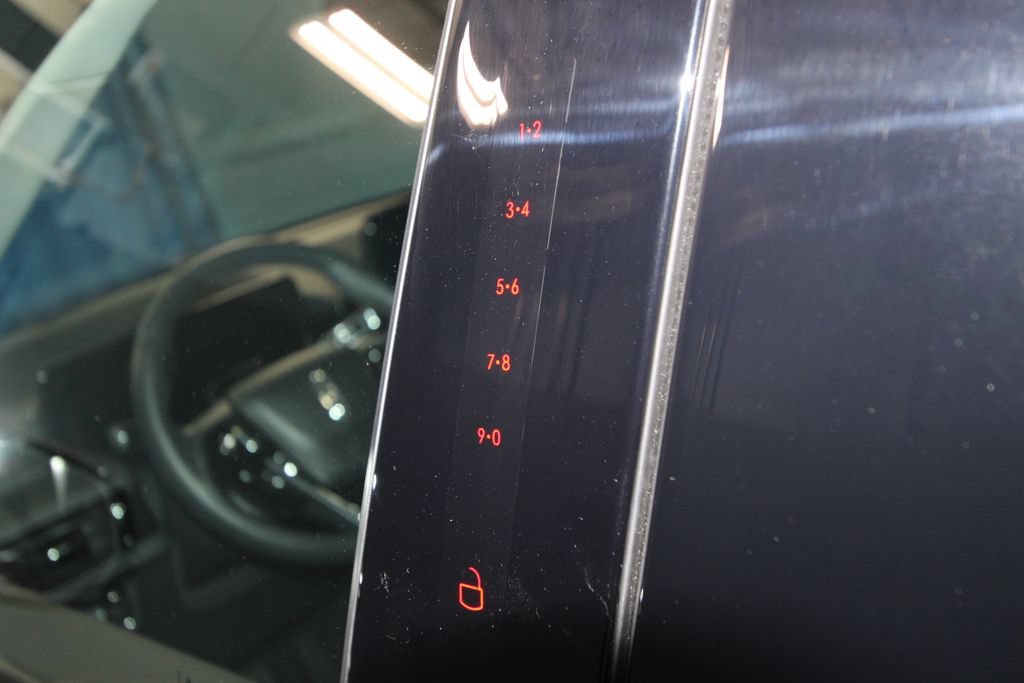 Used 2026 Lincoln Aviator Reserve AWD/4WD image 47