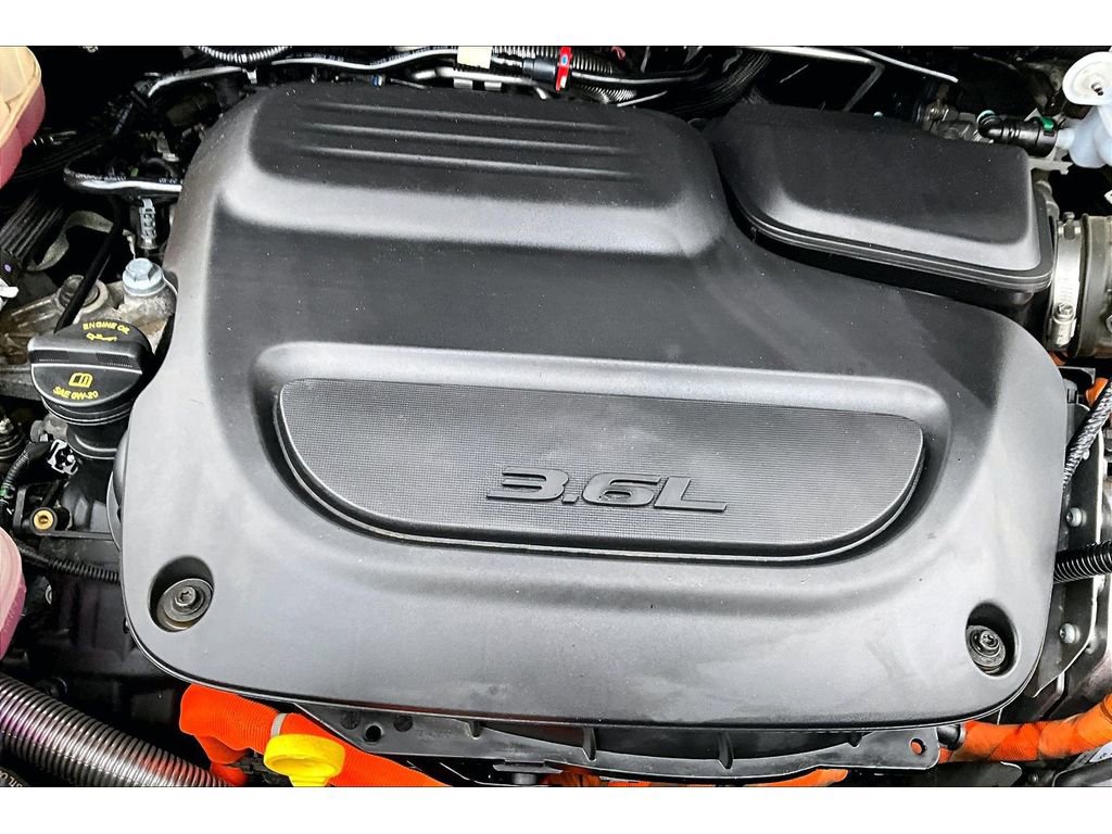 Certified 2024 Chrysler Pacifica Select image 36