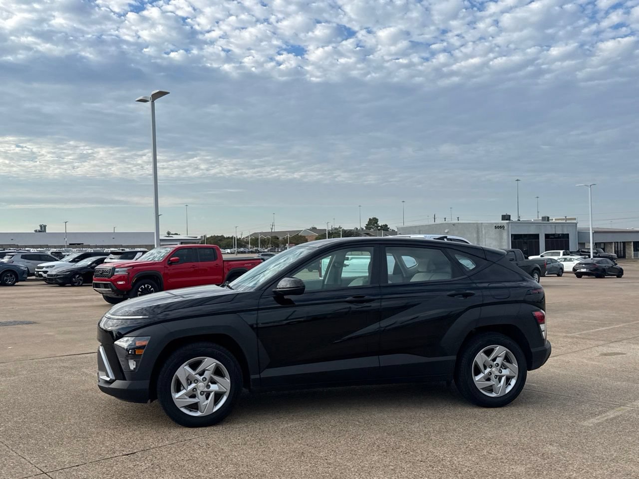 Used 2026 Hyundai Kona SE FWD image 13