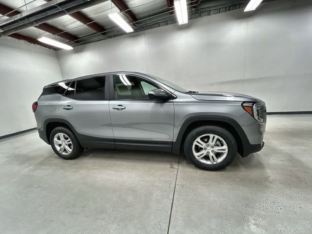 Certified 2024 GMC Terrain SLE AWD/4WD image 9