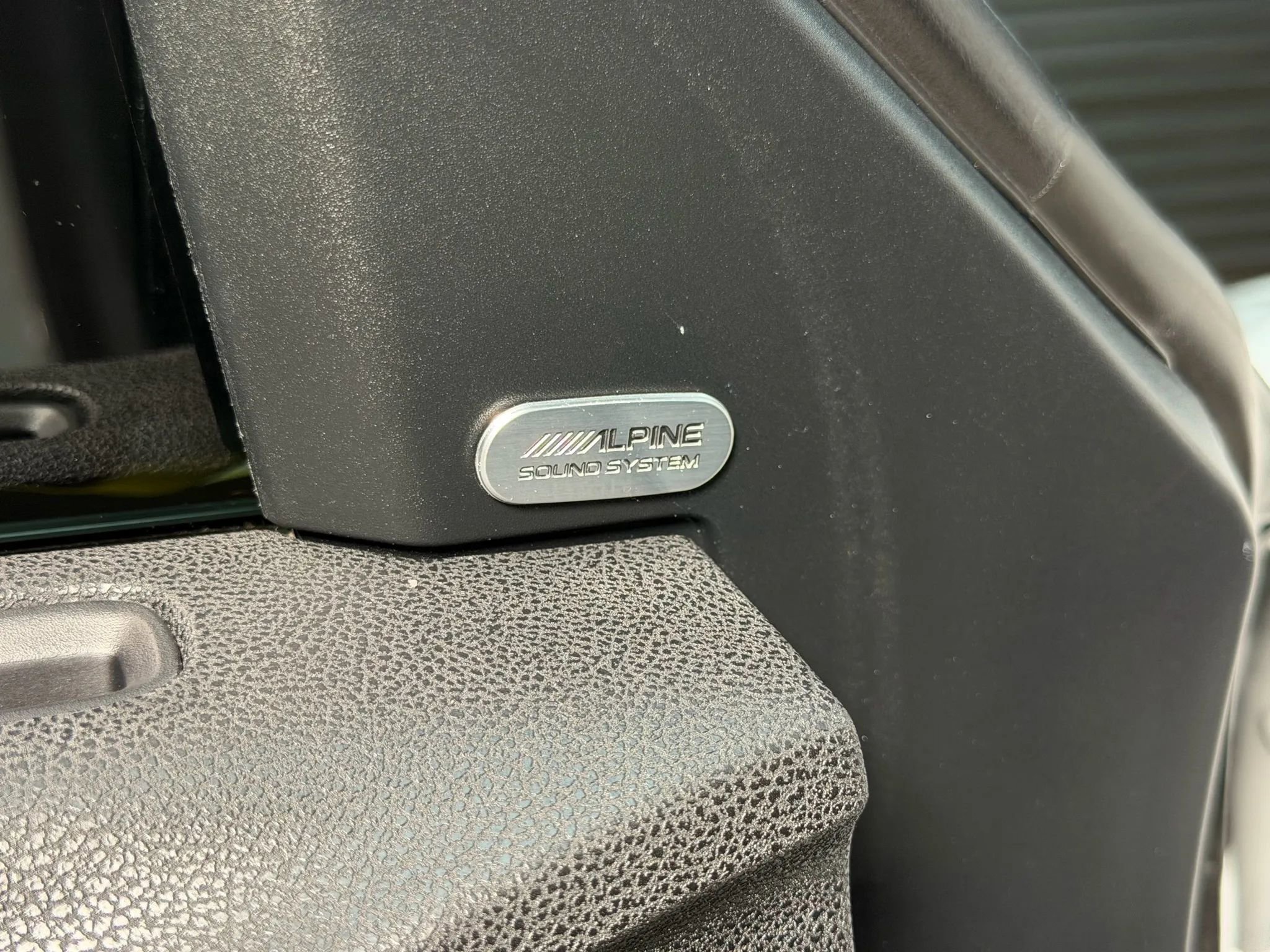 Used 2016 Dodge Charger R/T w/ Navigation & Travel Group image 35