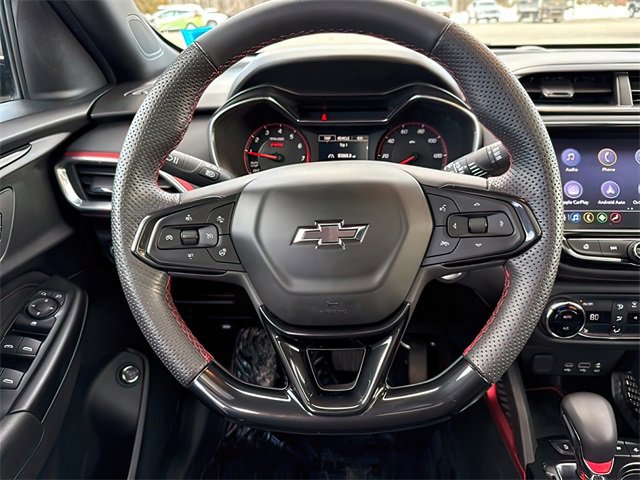 Used 2023 Chevrolet TrailBlazer RS w/ Sun and Liftgate Package image 23