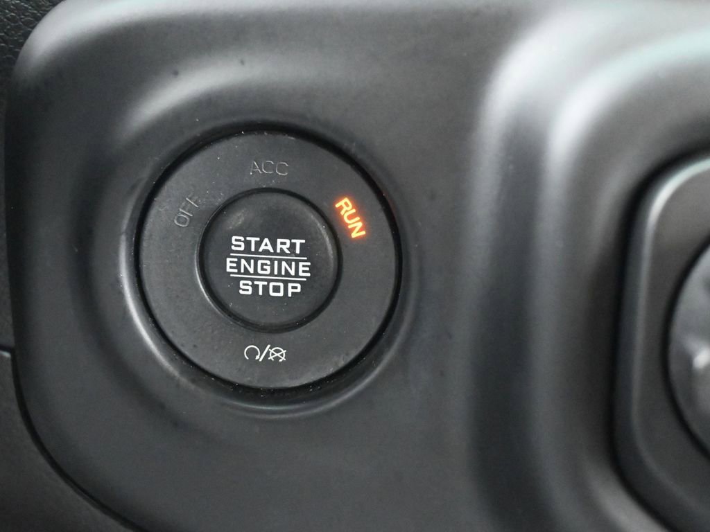 Used 2018 Jeep Wrangler Unlimited Rubicon image 27