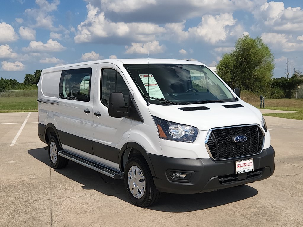 Used 2025 Ford Transit 250 Low Roof w/ Exterior Upgrade Package RWD image 3