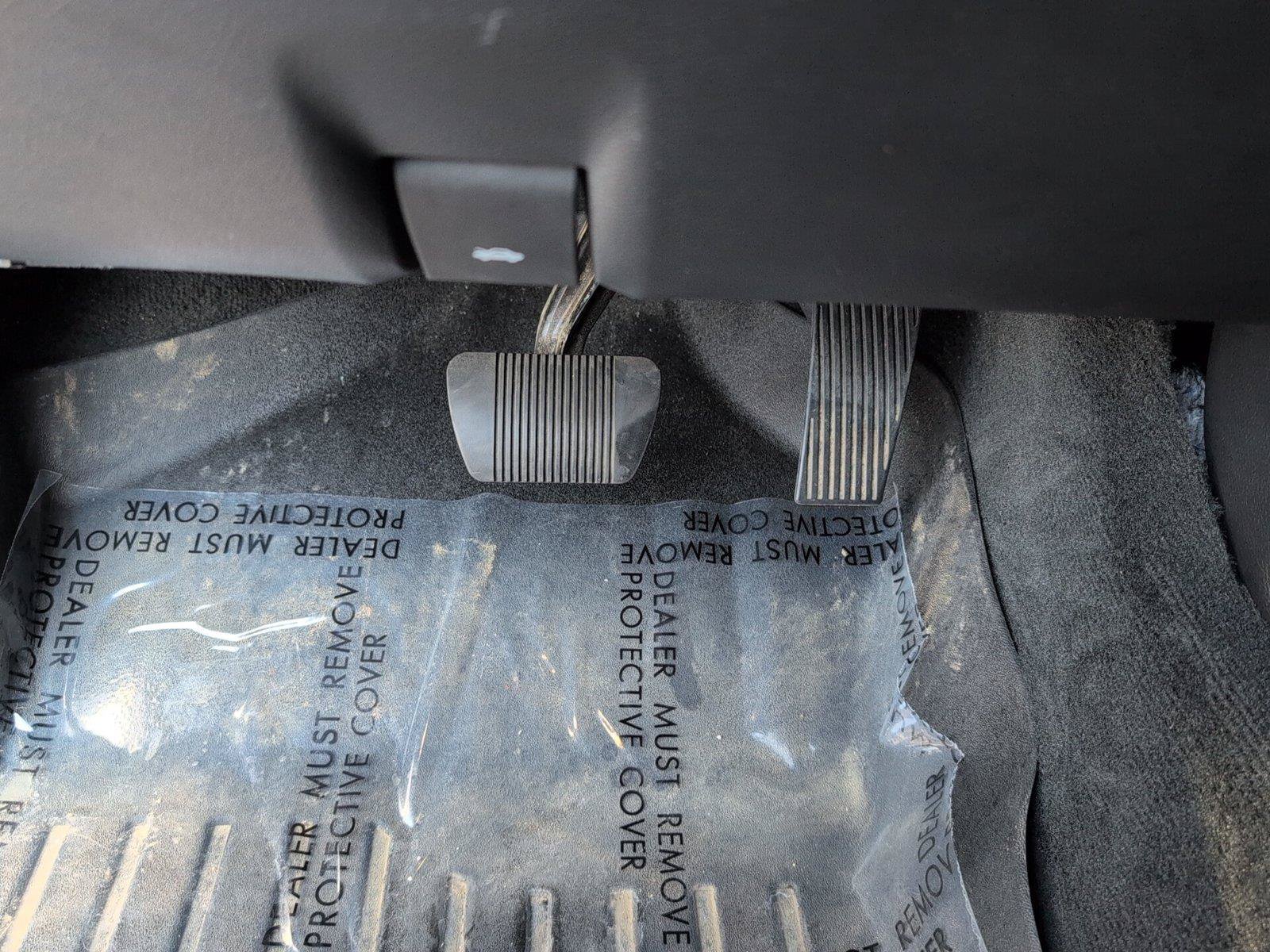 Used 2021 RAM 1500 Laramie AWD/4WD image 29