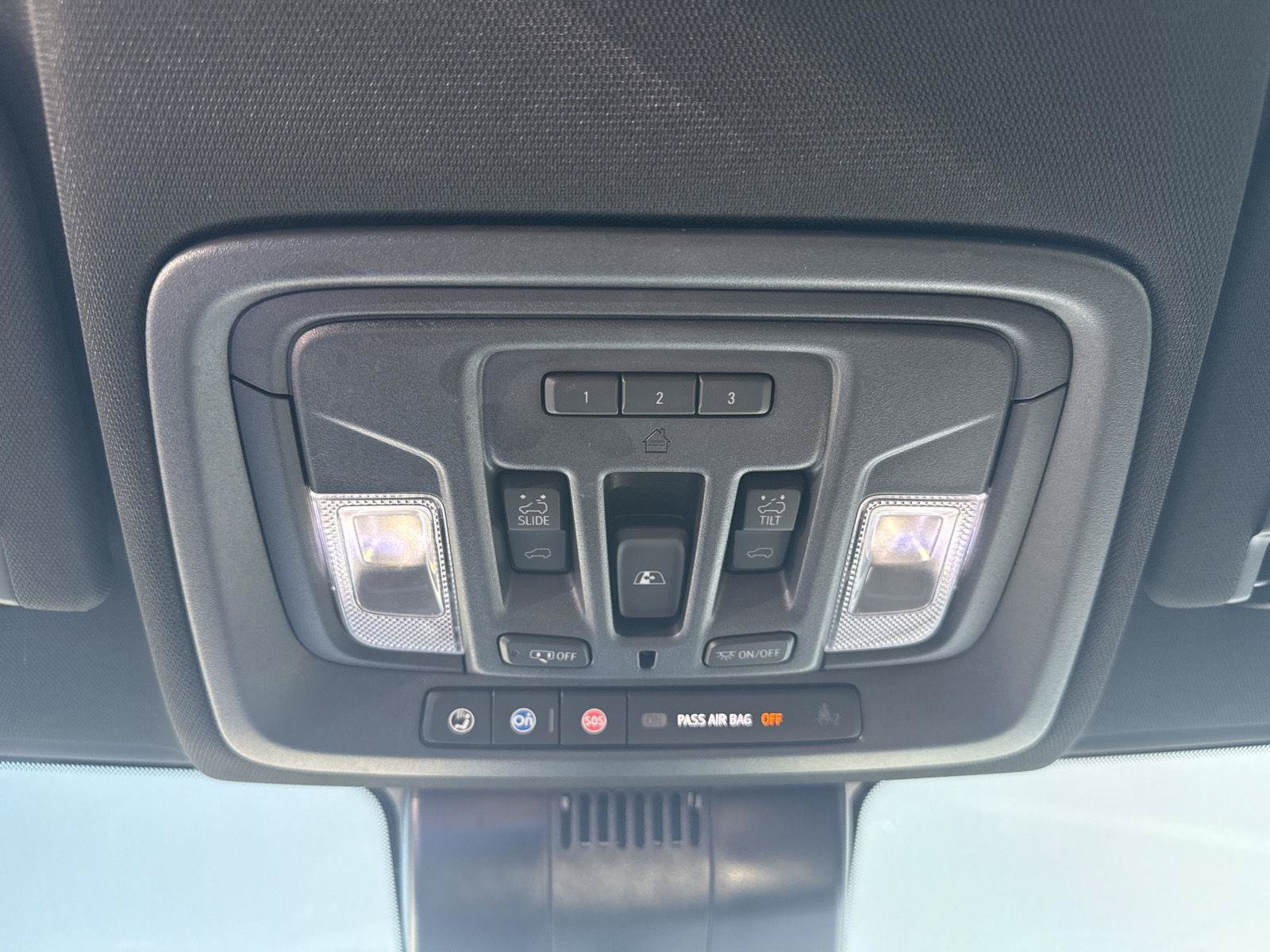 Used 2026 Chevrolet Silverado 1500 High Country w/ Technology Package AWD/4WD image 28
