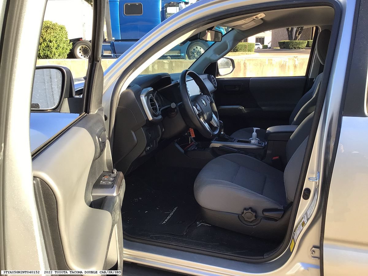 Used 2022 Toyota Tacoma SR5 w/ SR5 Appearance Package (SM) RWD image 7