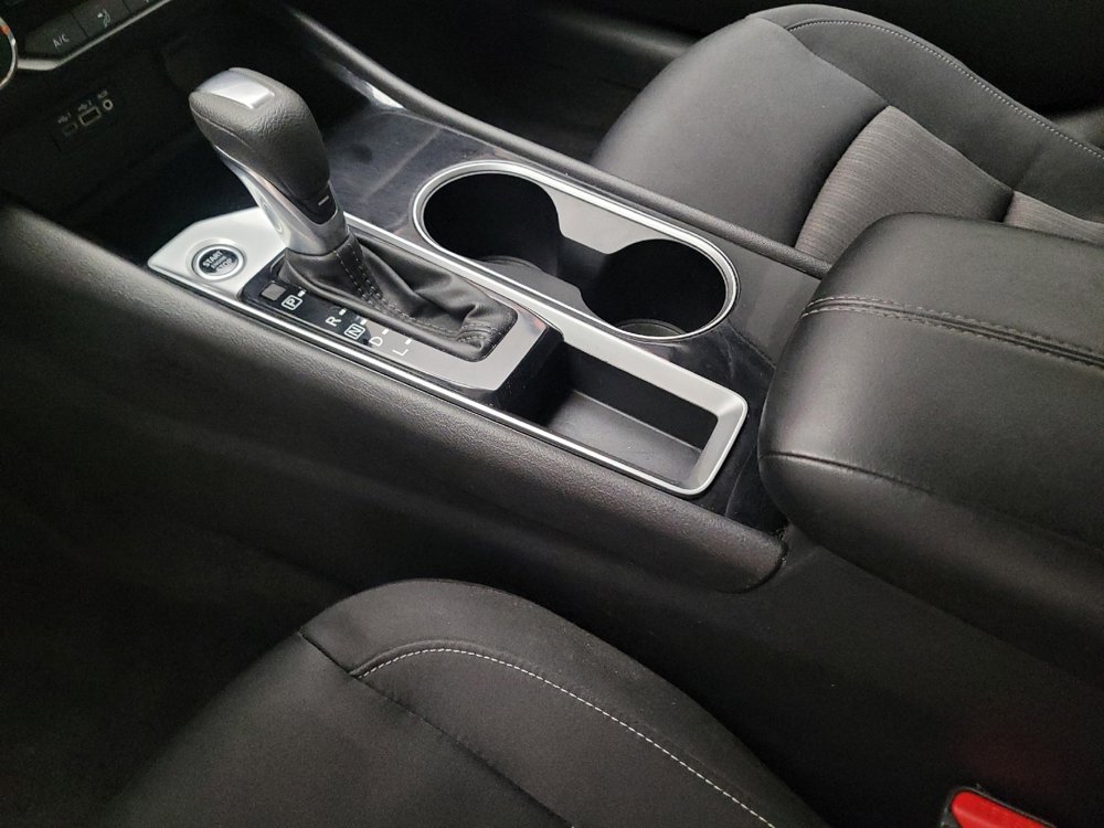 Used 2024 Nissan Altima 2.5 SV image 26